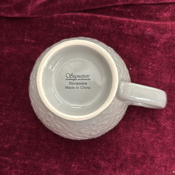 SIGNATURE ENGLISH  TEA CUP: 12 Oz. - Picture 4 of 4